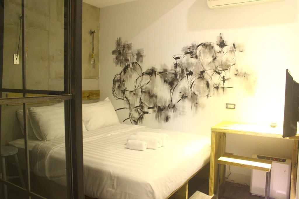 Just Inn 正旅館 北車 Тайпей Екстериор снимка