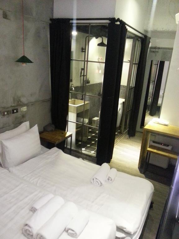 Just Inn 正旅館 北車 Тайпей Екстериор снимка