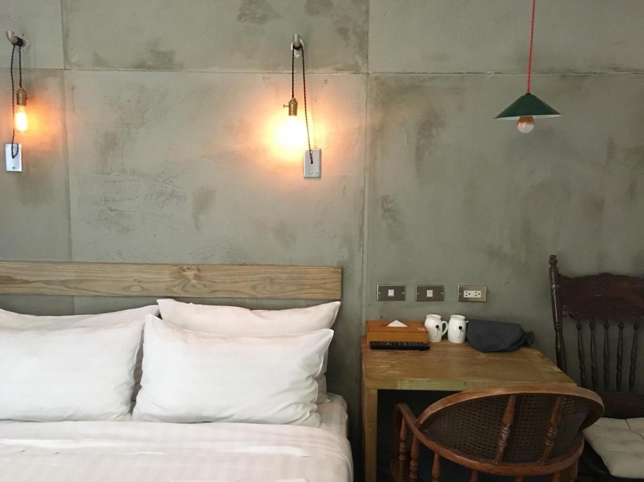 Just Inn 正旅館 北車 Тайпей Екстериор снимка
