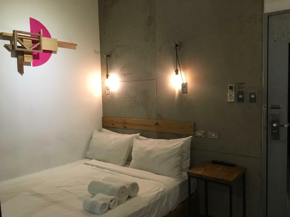 Just Inn 正旅館 北車 Тайпей Екстериор снимка